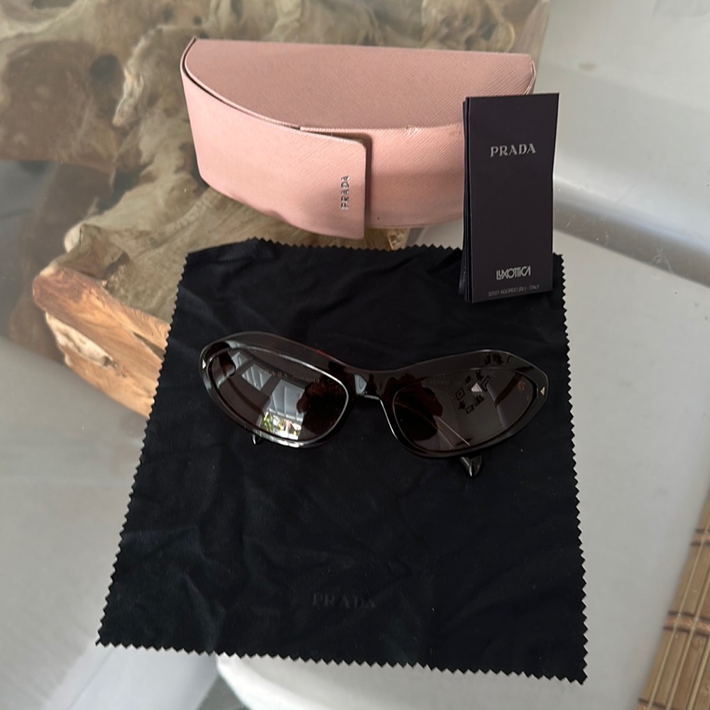 Prada brown tortoise sunglasses